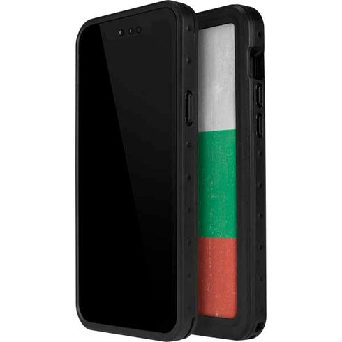 Bulgarian Flag Distressed iPhone 15 Waterproof Case